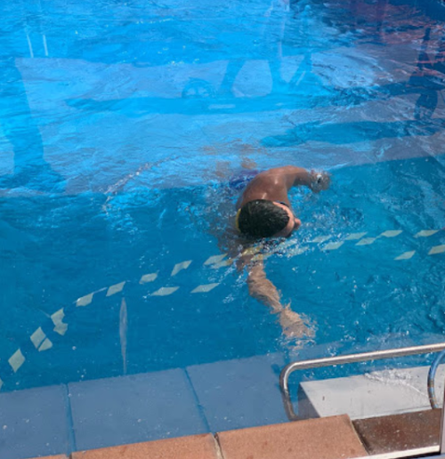 LONGEST CONTINUOUS SWIM BY A MAN IN A COUNTER CURRENT POOL