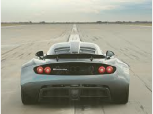 The fastest serial car accelerating from 0 to 300 km / h